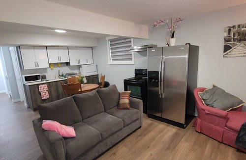 Airdrie House | Luxurious home away from home with AC in a quiet & Clean Neighborhood just 4 U