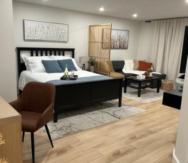 Pickering Apartment | Luxurious modern basement apartment