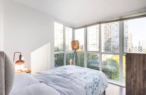 Downtown Vancouver Apartment | Luxury 2-bedroom condo beach side Yaletown