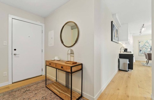 Chinatown Apartment | Luxury 3BD apartment, Downtown