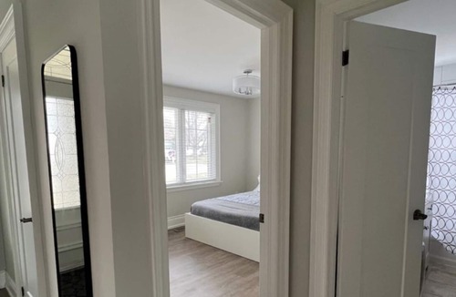 Scarborough House | Luxury 4BR Bungalow Self Checkin - Bluffs