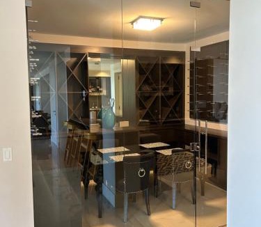 West Vancouver House | Luxury accomodation in West Vancouver