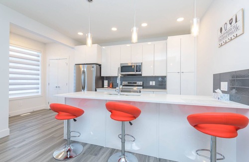 Southwest Edmonton House | Luxury and Comfort Combined.