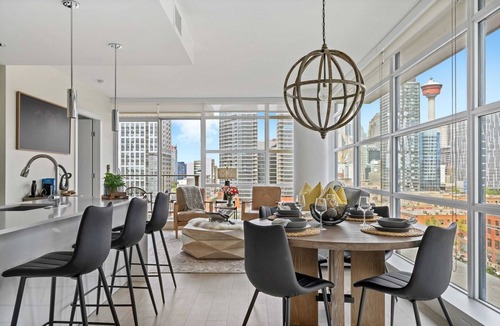 Victoria Park Condo | Luxury Awaits: "The Draper" Tower View, Banff Pass