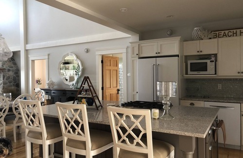 Summerville Centre House | Luxury Beachfront Home with Expansive Ocean Views
