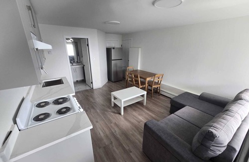 White Rock House | Luxury Beachfront Suite