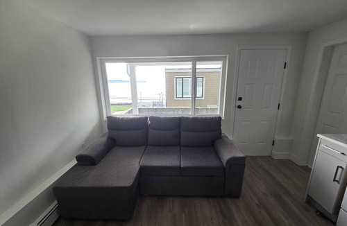 White Rock House | Luxury Beachfront Suite
