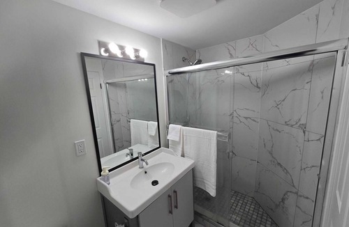 White Rock House | Luxury Beachfront Suite