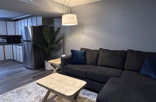 Prince Albert House | Luxury, Calm and Comfortable Suite in peaceful area.
