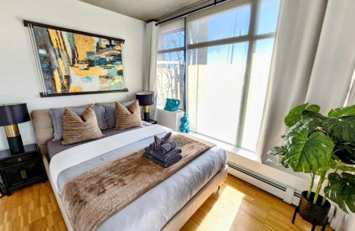 Gastown Apartment | Luxury Downtown Vancouver Suite