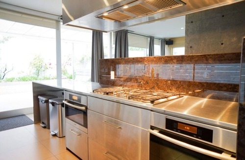 Fraserview House | Luxury House with River view