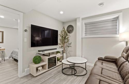 Southwest Calgary Apartment | Luxury Living Entire Suite-Private