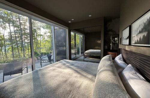 La Conception Ski Chalet | Luxury Mountain Retreat with Spa Near Mont Tremblant