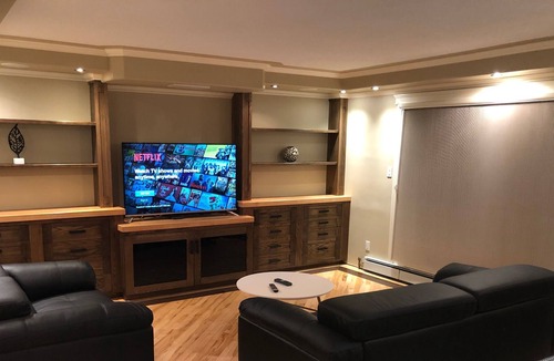 Whyte ave Condo | Luxury One Bed/Bath condo w/ parking on Whyte Ave