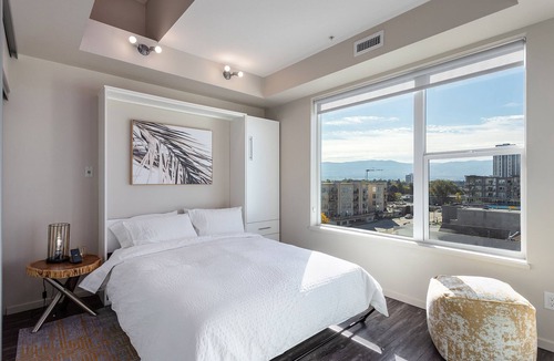 Kelowna Central Business District Condo | Luxury Top Floor 2 bdrm Condo in Downtown Kelowna
