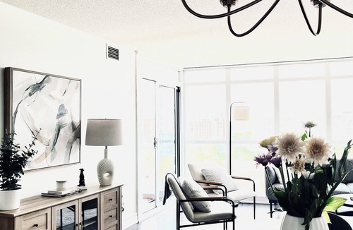 Wellington Place Condo | Luxury Toronto Condo by CN Tower