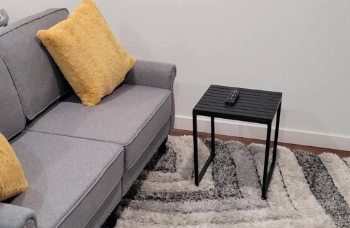 Fort Gary Apartment | Luxury two bedroom in a modern basement.