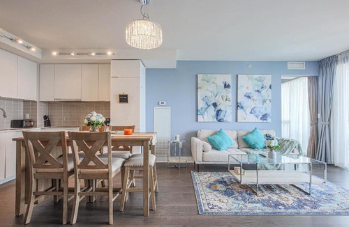 Bay Cloverhill Apartment | Luxury view in Toronto Downtown 3 Bedroom 2.5 Bathroom 1 Parking