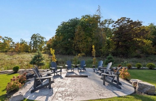 Burlington Villa | Luxury villa with beautiful views