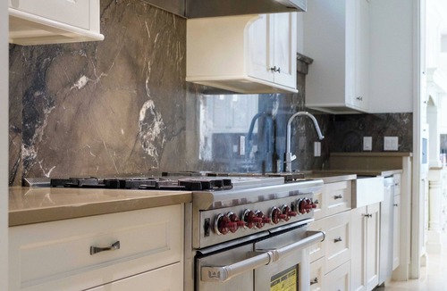 West Vancouver Villa | Luxury West Vancouver Retreat | Ocean View&Sauna