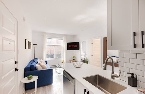 Mile End Apartment | M11 | Le Mile End - Comfy 2BDR in MTL-2E