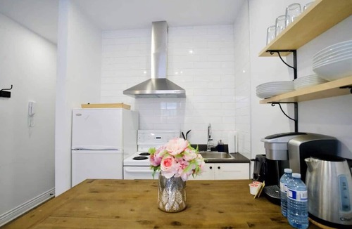 Mile End Apartment | M11 | Le Mile End - Cozy studio in MTL-3C