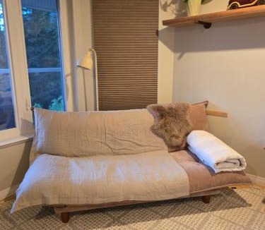 Madeira Park Bed & Breakfast | Madeira Park Oceanview Suites