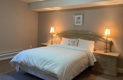 Douglas House | Mae Sweet Home