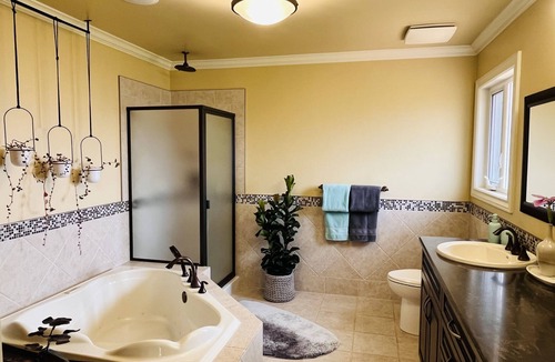 North Cowichan Other | Magical Farm Villa with Heated Salt Water Pool