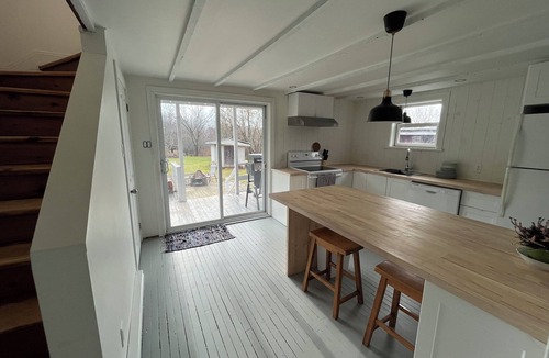 Lac-Brome House | Magnifique Petite Maison de Campagne à Louer au Mois ou à la Saison