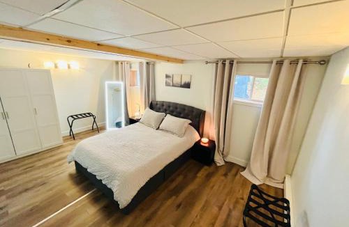 North Hatley Apartment | Main Street