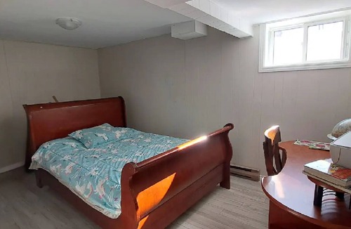 Cap-Rouge House | Maison Chaleureuse