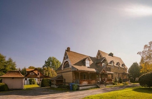 Pointe-au-Pic House | Maison Du Havre (Petit Duplex)