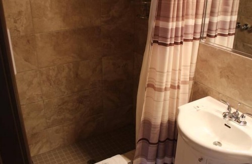 Sainte-Anne-des-Monts Hotel | Manoir sur Mer