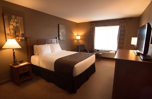 Port Hawkesbury Hotel | Maritime Inn Port Hawkesbury