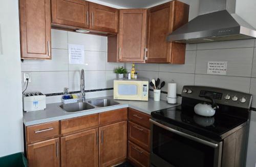 Saint John House | Market place room 2