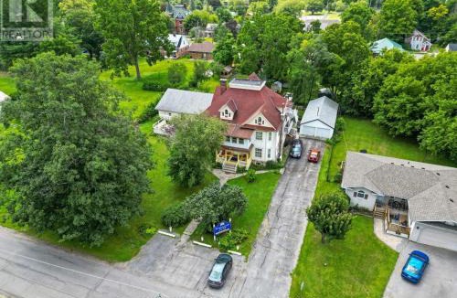 Marmora Bed & Breakfast | Marmora and Lake Inn and Victorian Diner