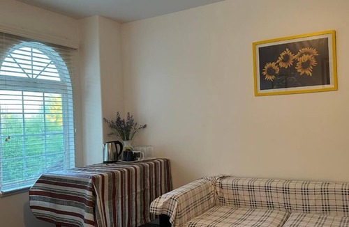Burnaby House | Master Bedroom Located in Burnaby (Metrotown Area)
