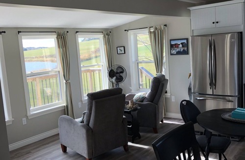 Clinton Cottage | Mayneview Cottage. Enjoy This Waterfront Cottage In Clinton Pei. PEI #2202544