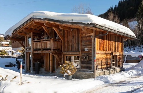 Megeve Ski Chalet | Megeve-Rochebrune Chalet(Ski Direct In and OUT) with outdoor jacuzzieur 10 pers