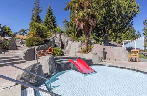 Regional District of Nanaimo Apartment | Mermaid Cove - Studio - Pacific Shores