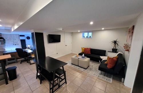 Toronto Apartment | Modern 2 Bedroom private basement suite.