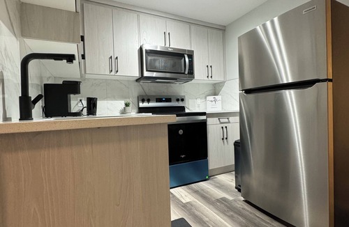 Southwest Calgary House | Modern 2-bedroom suite - Cozy vibes & Great Location.
