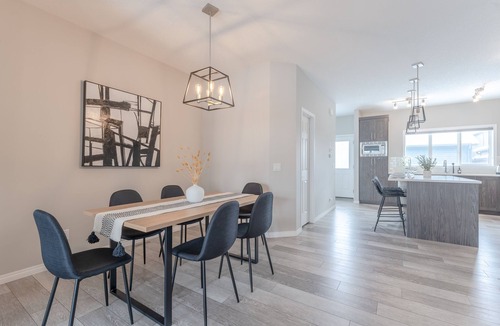 Northwest Calgary House | Modern 3BR Home W/King Bed & Family-Friendly Amenities | 14min to Airport