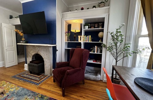 South End Apartment | Modern Amenities, Historic Charm, 4-Bdrm Retreat