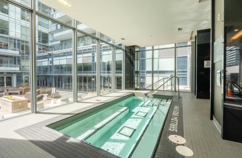 Yonge-Eglinton Apartment | Modern Apartments 2BR 2BA Lillian St with Balcony