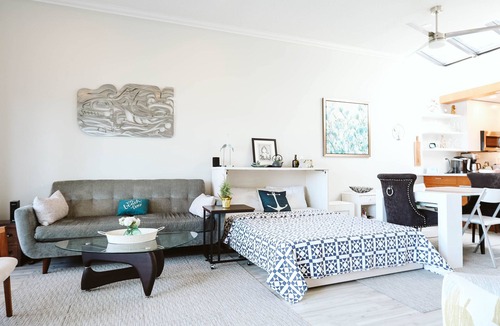 Yellow Point Condo | Modern Beachfront 2 Bedroom Condo with Amazing Views