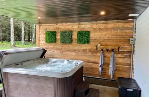 Beaulac-Garthby Ski Chalet | Modern Chalet 2022 3 Bed/2Bath