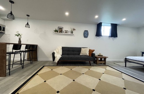 Ilderton Apartment | Modern, Clean and Cozy Brand New Studio Apartment
