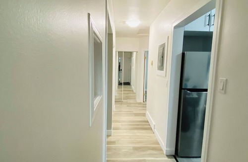 North Central Edmonton Apartment | Modern Cozy Retreat Close to Downtown